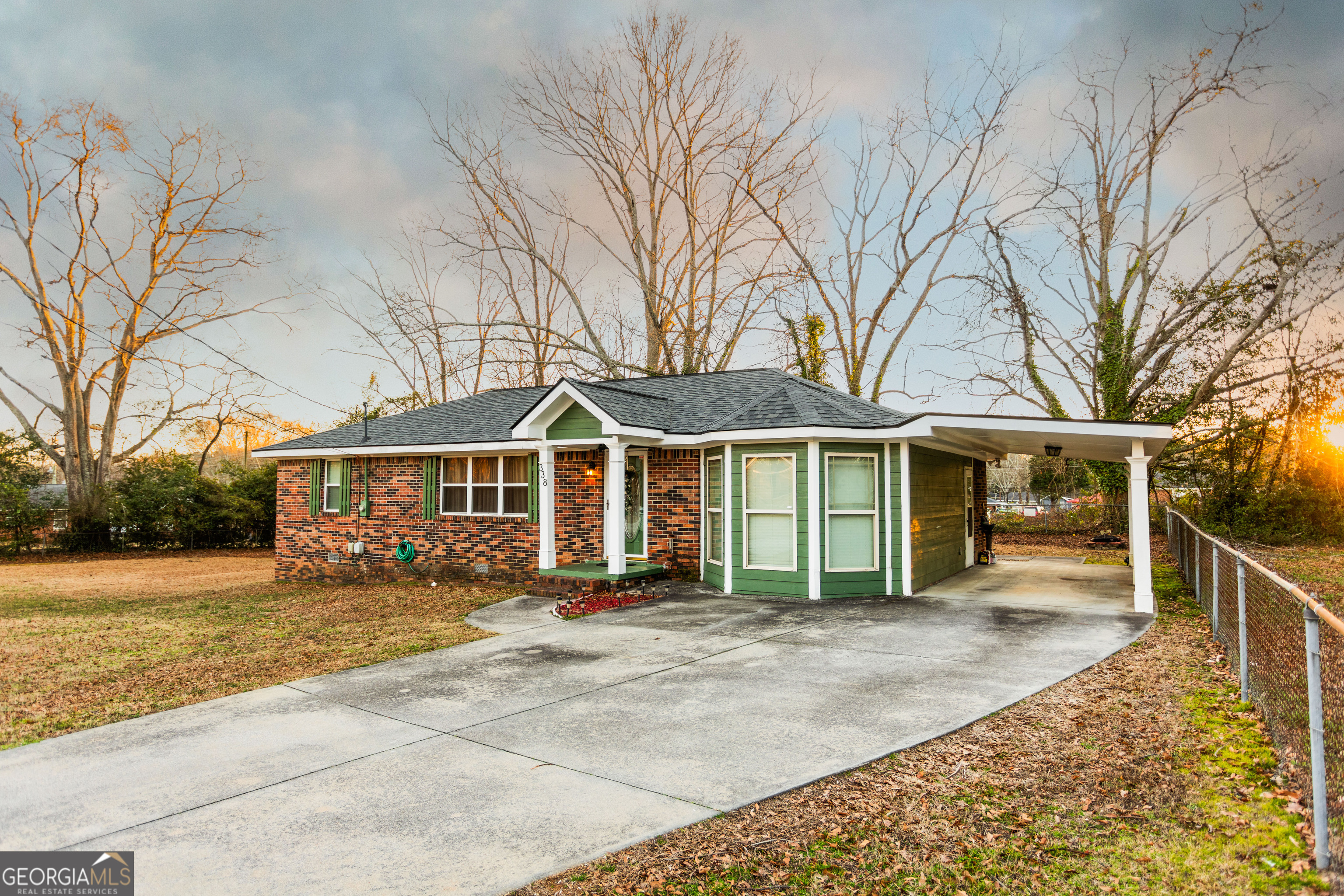338 Boxwood Street Property Photo 2