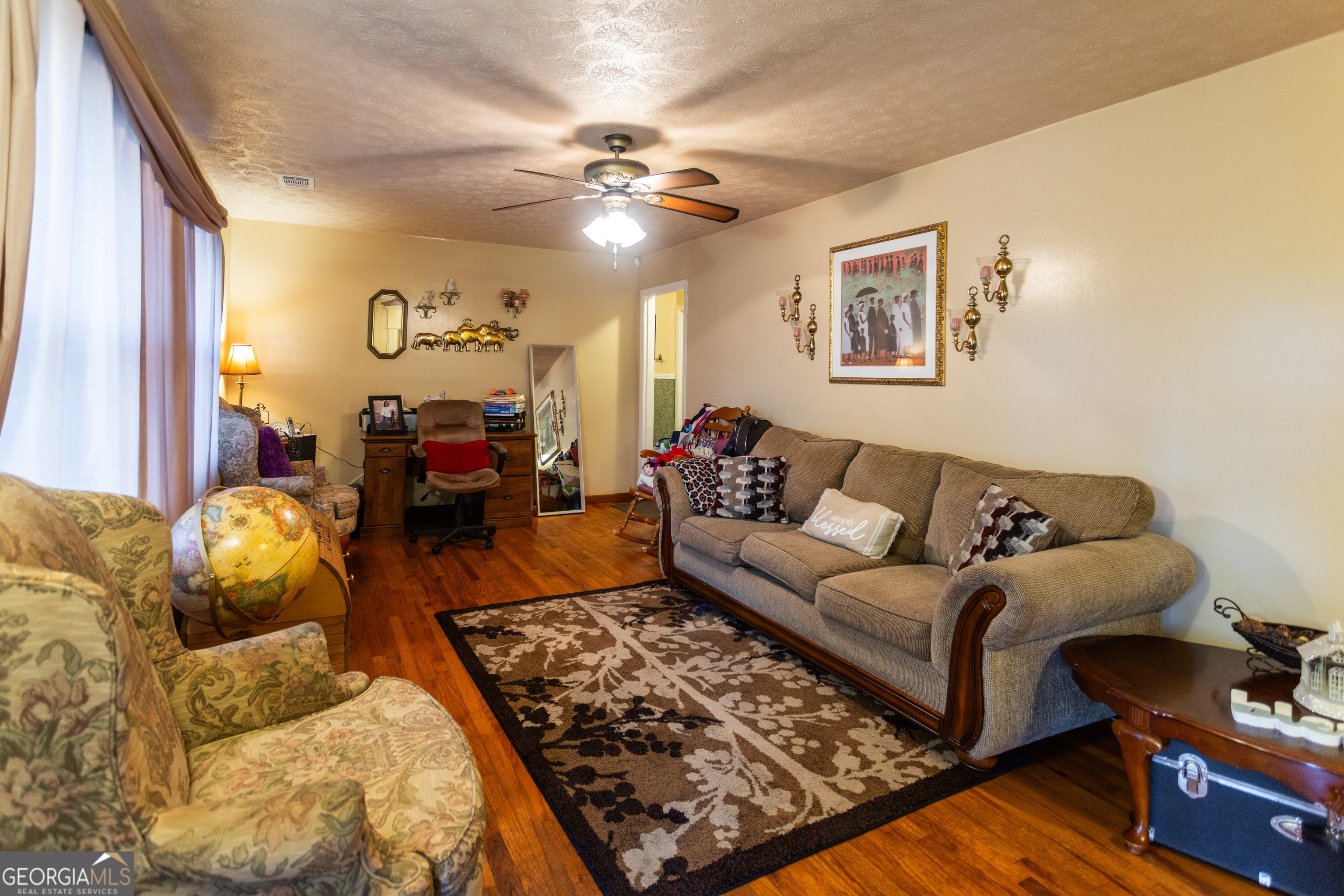 338 Boxwood Street Property Photo 6