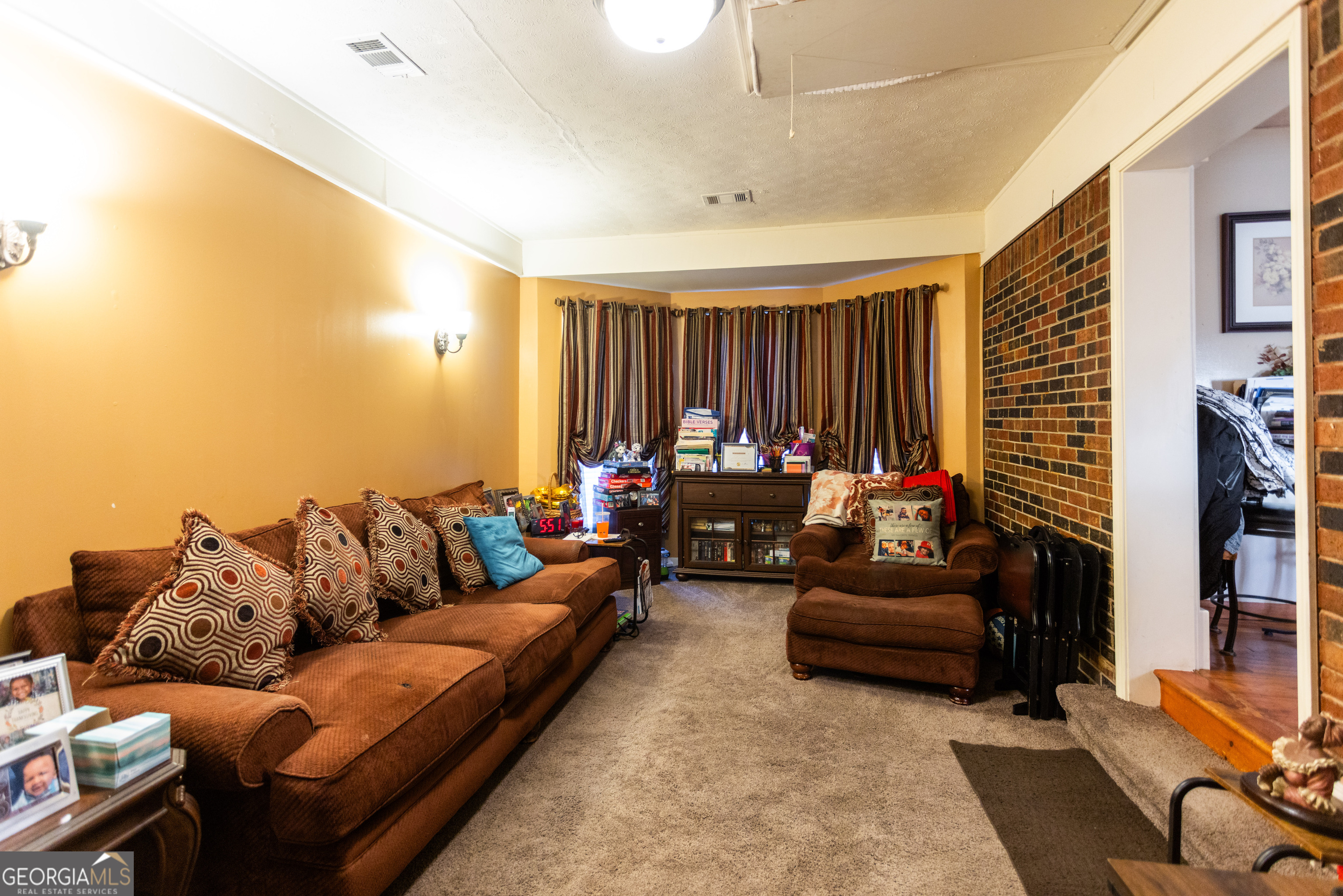 338 Boxwood Street Property Photo 7