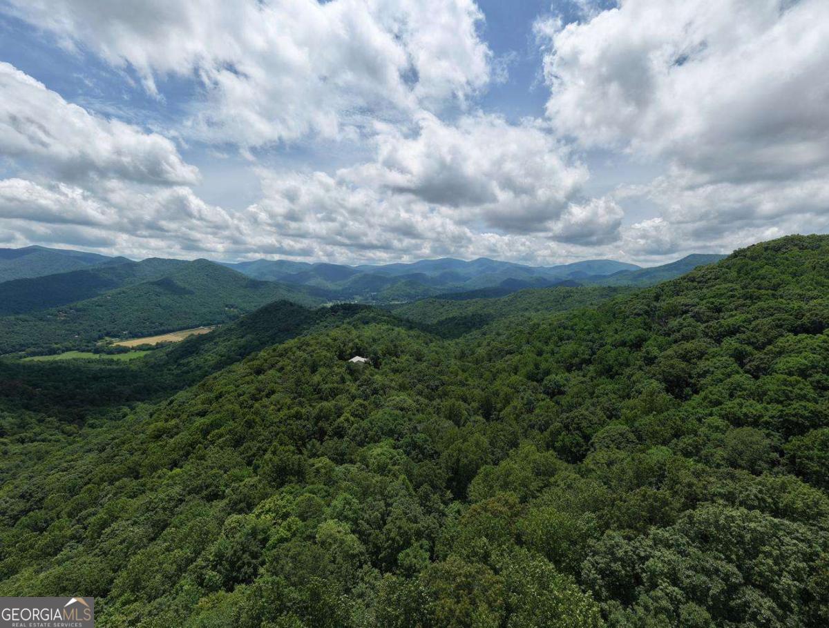 34 Ac Caesar Gap Road # G Property Photo 9