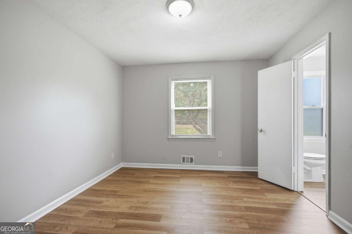 8007 Sonja Drive Property Photo 15