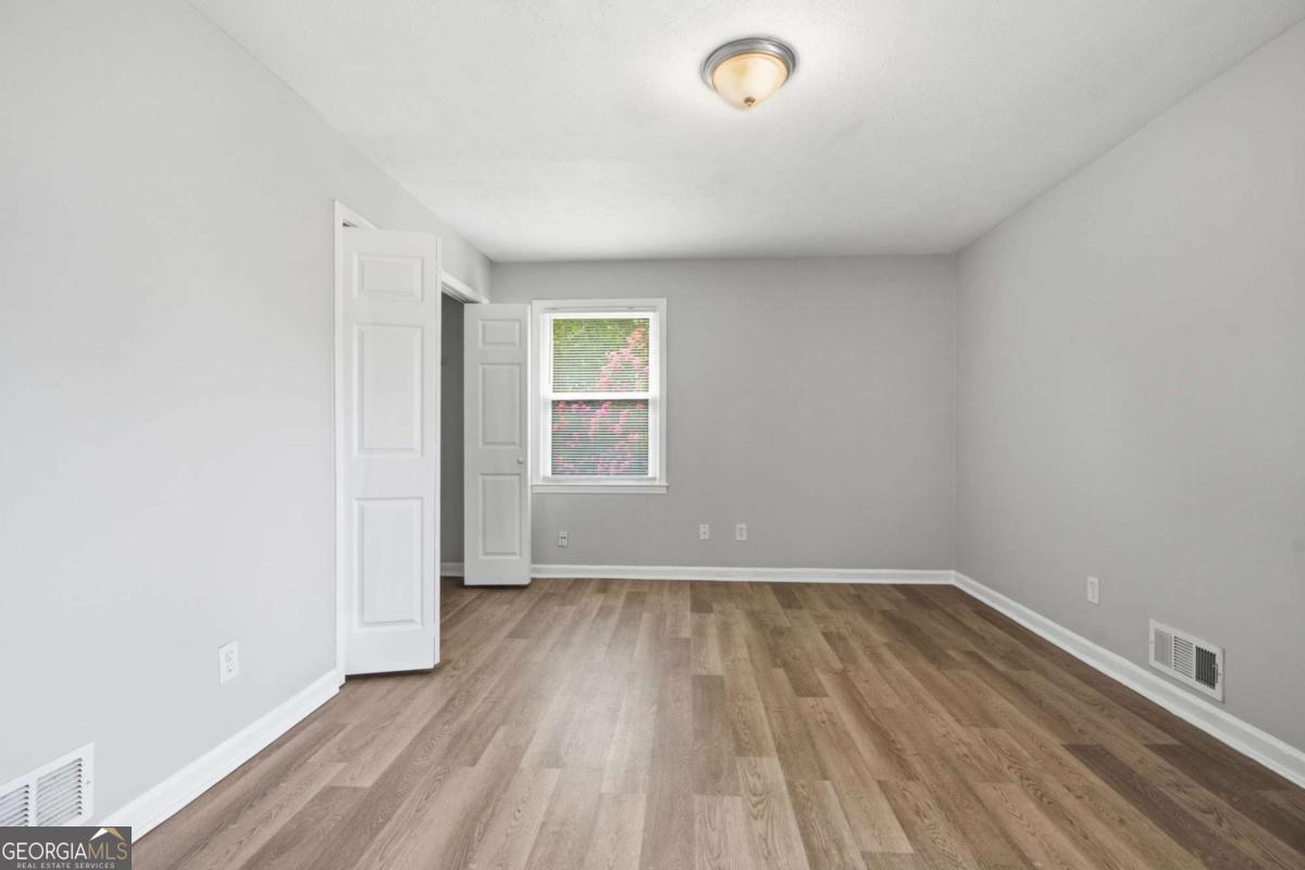 8007 Sonja Drive Property Photo 20