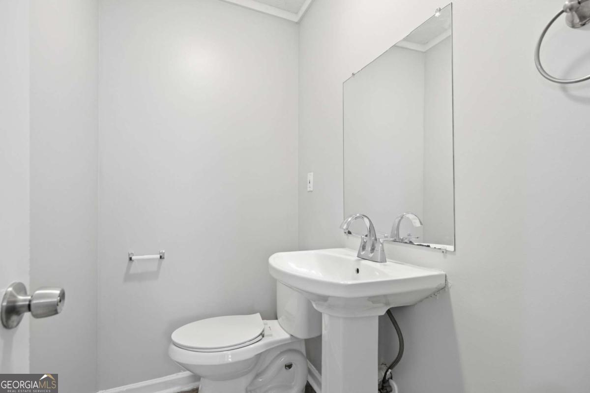 8007 Sonja Drive Property Photo 22