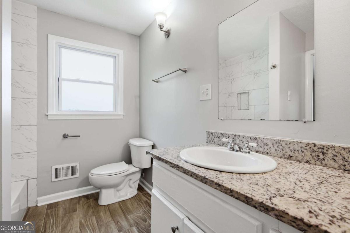 8007 Sonja Drive Property Photo 25