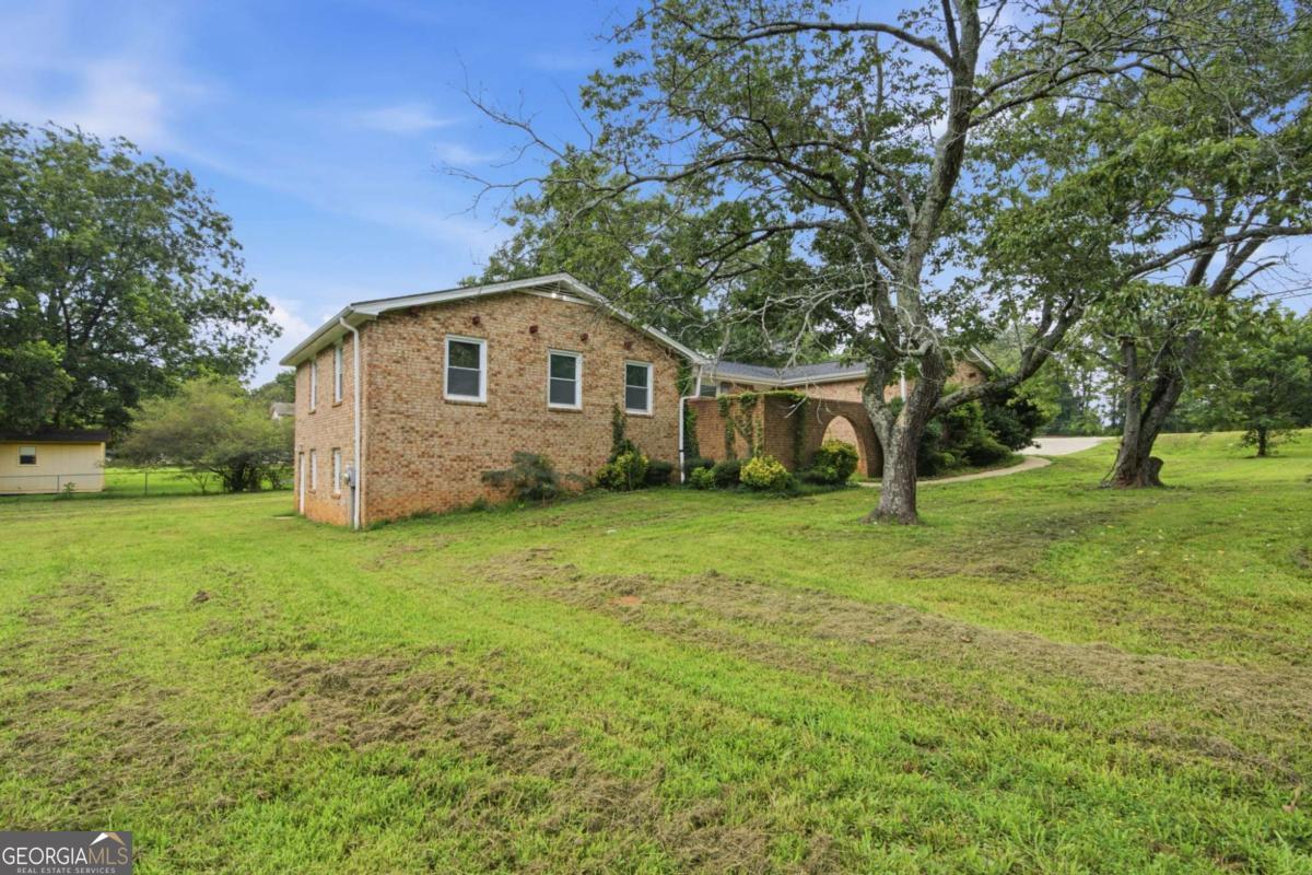 8007 Sonja Drive Property Photo 33