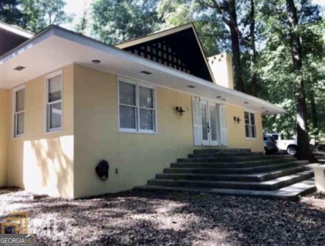 1802 Springdale Road Property Photo 1