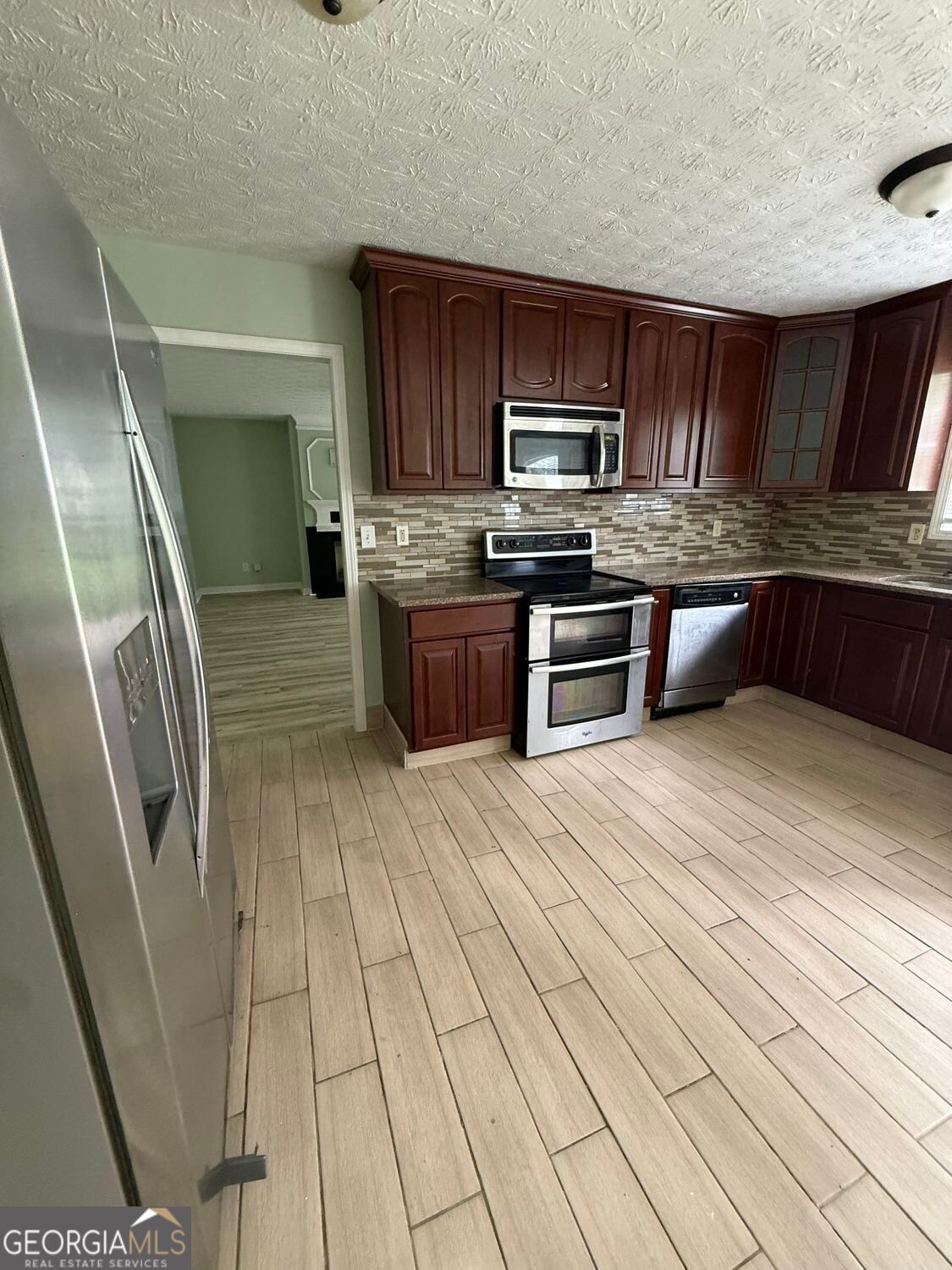 755 Tara Bend Property Photo 7