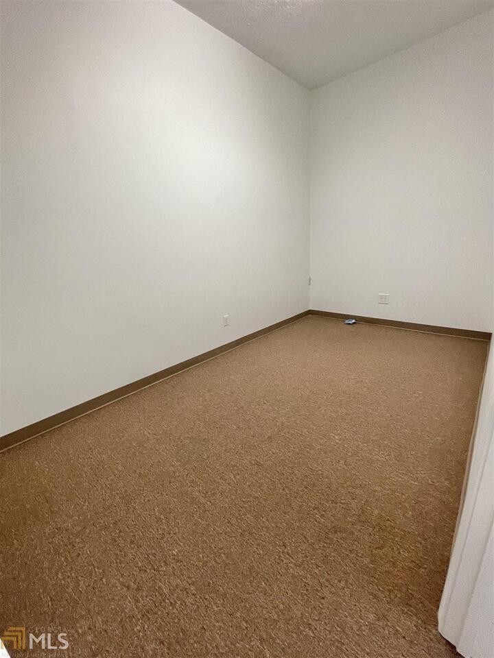 3200 North Henry Boulevard # C Property Photo 5