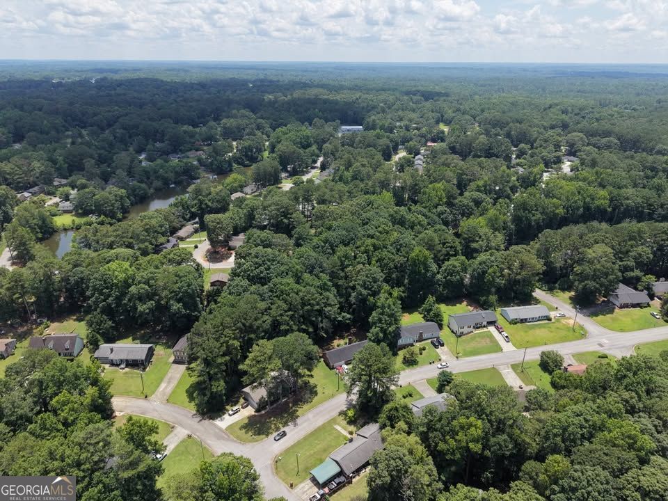 656 Lakeridge Drive Se Property Photo 8
