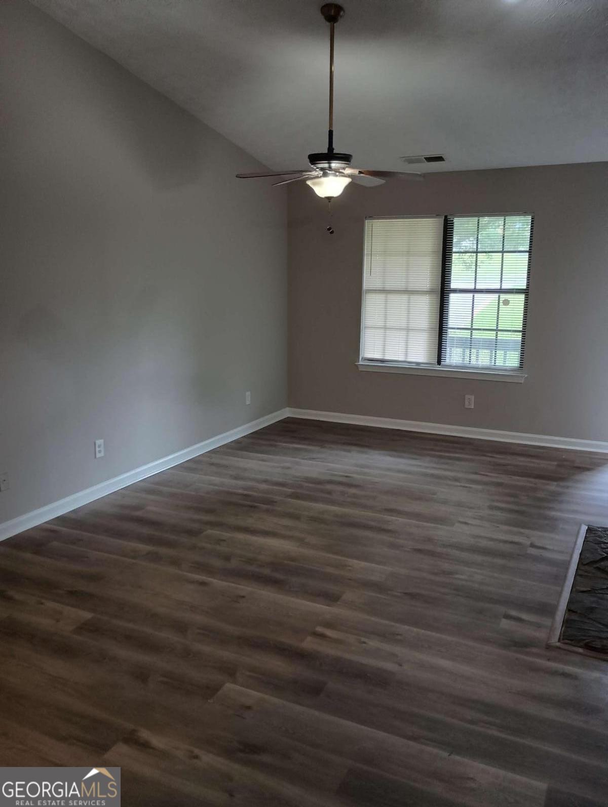 8278 Mountain Pass Property Photo 13