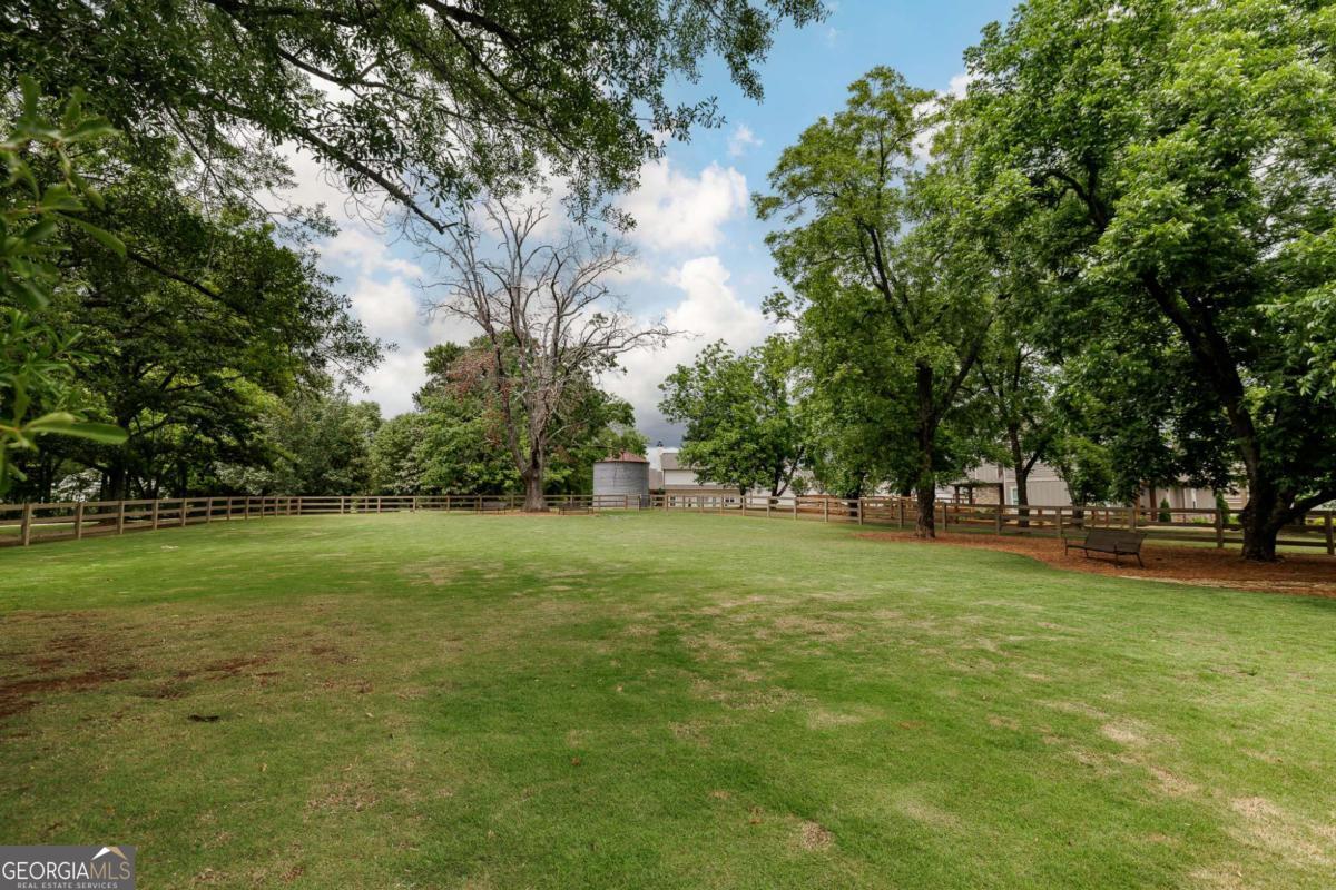 1140 Silo Bend Property Photo 49
