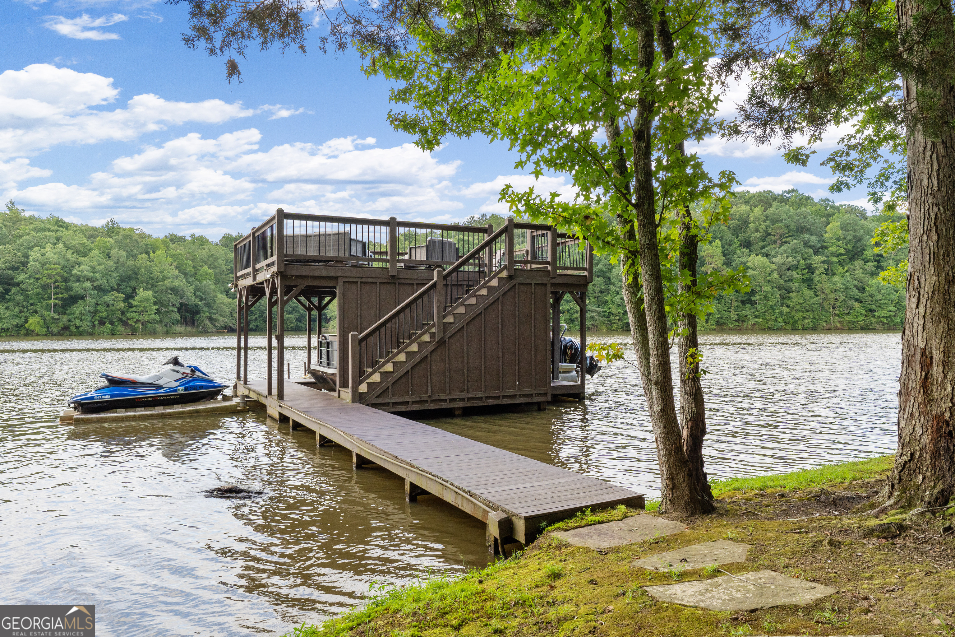 474 Cedar Valley Drive Property Photo 4