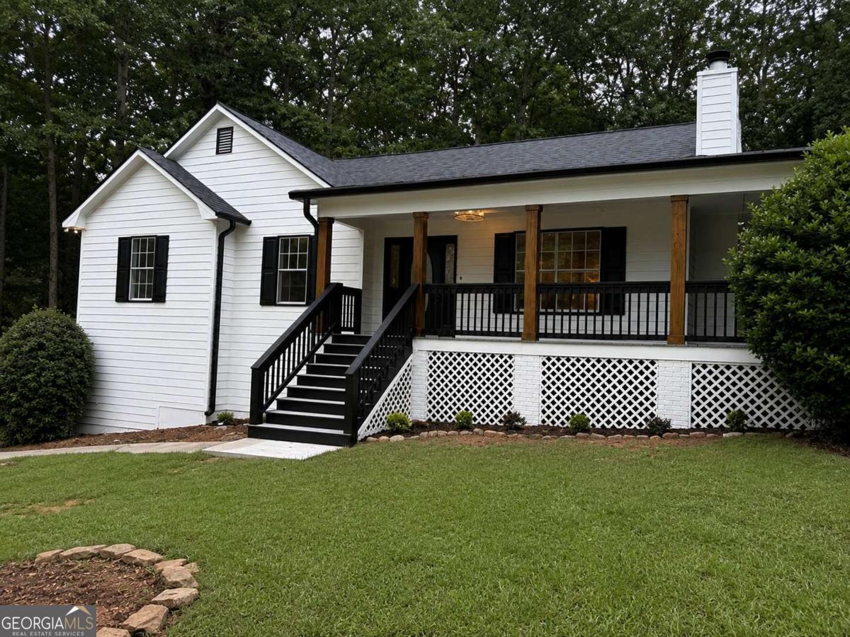 30 Oaklake Drive Property Photo 1