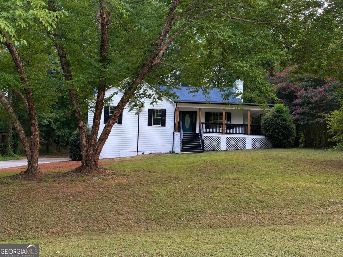 30 Oaklake Drive Property Photo 28