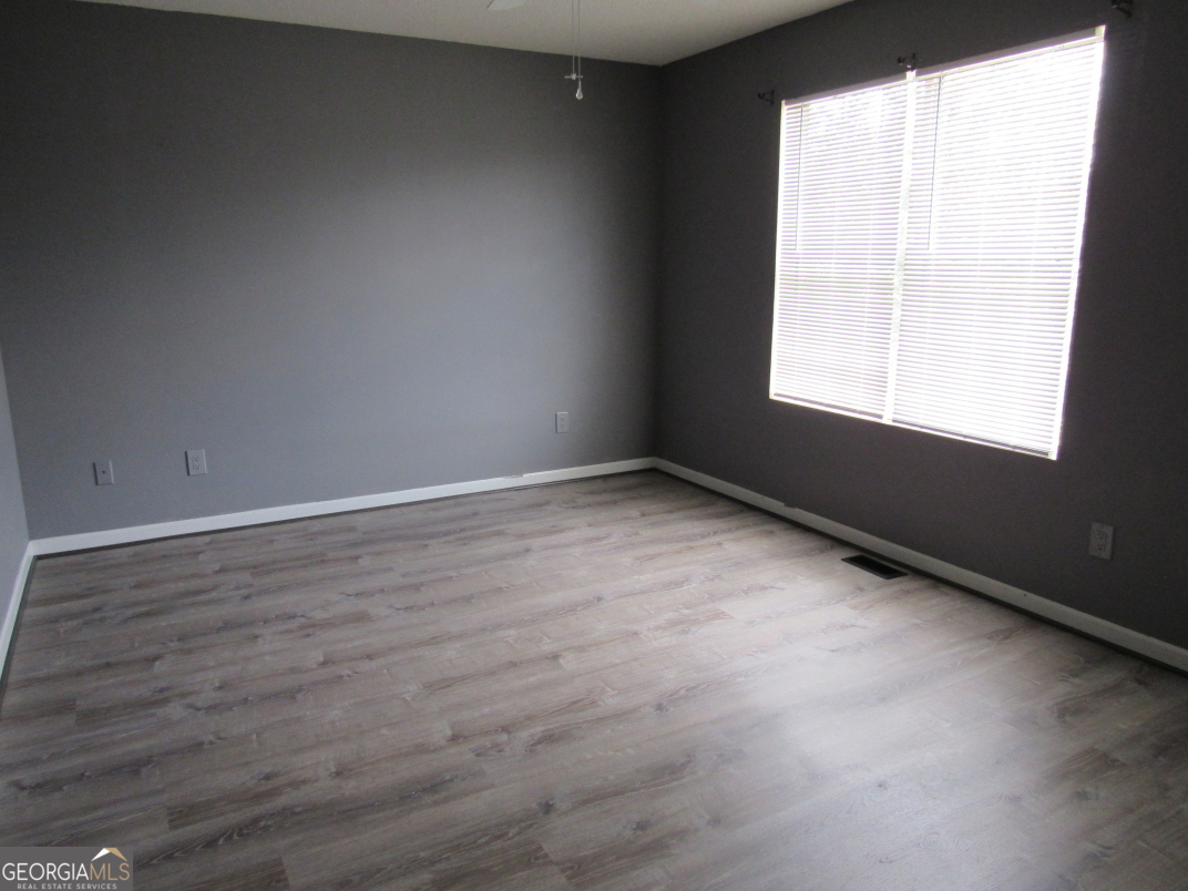 121 Westside Chase Sw Property Photo 15