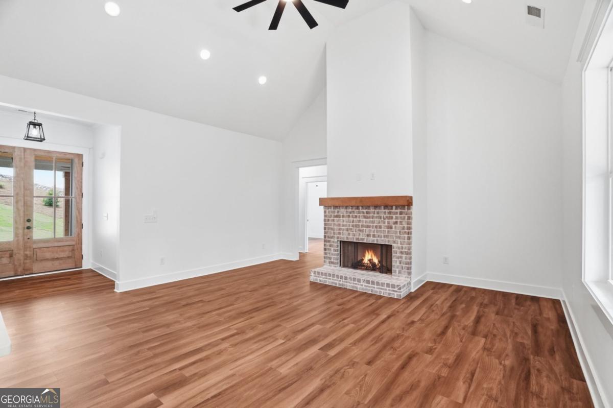 170 Fieldstone Circle Property Photo 15