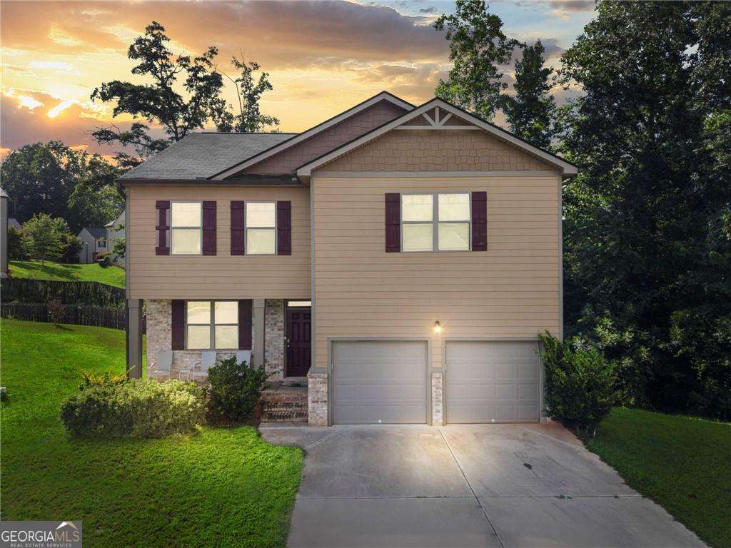 8175 Berrywood Court Property Photo 1