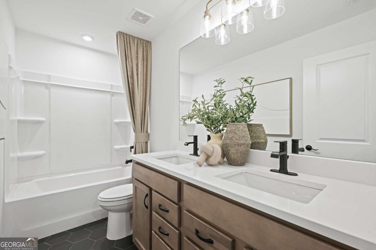6084 Marigold Way Property Photo 17