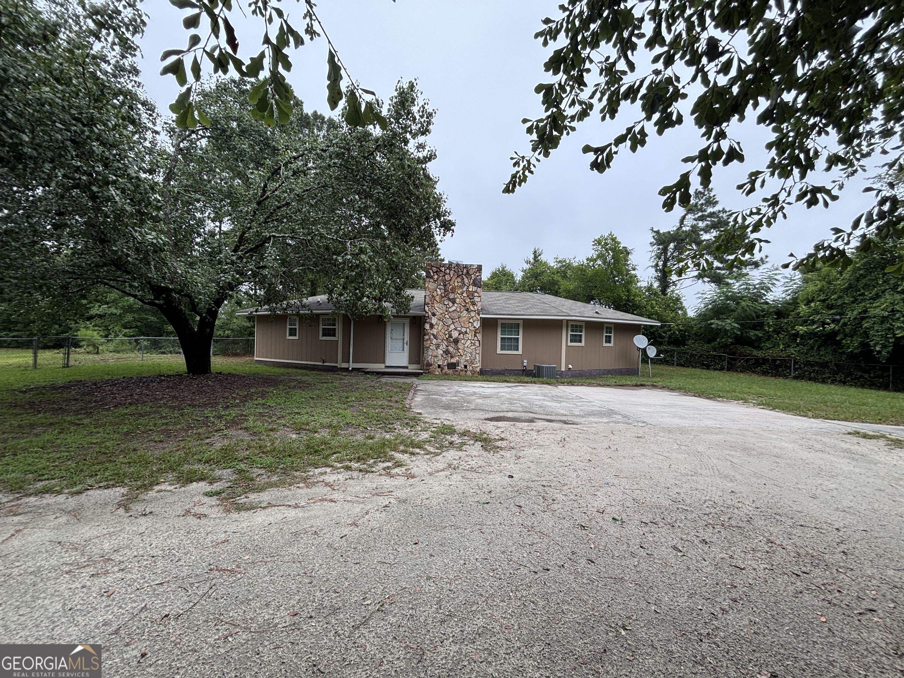 2344 Barton Chapel Road Property Photo 1