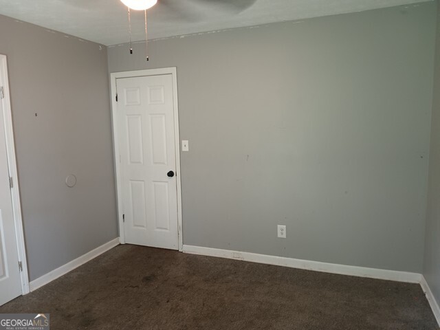 1015 Salisbury Trail Property Photo 5