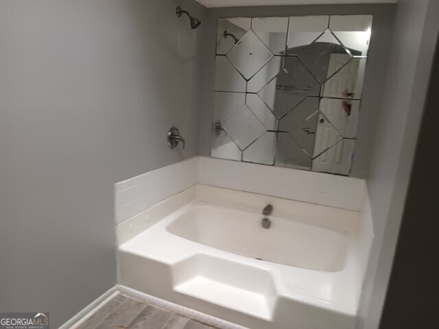 1015 Salisbury Trail Property Photo 10
