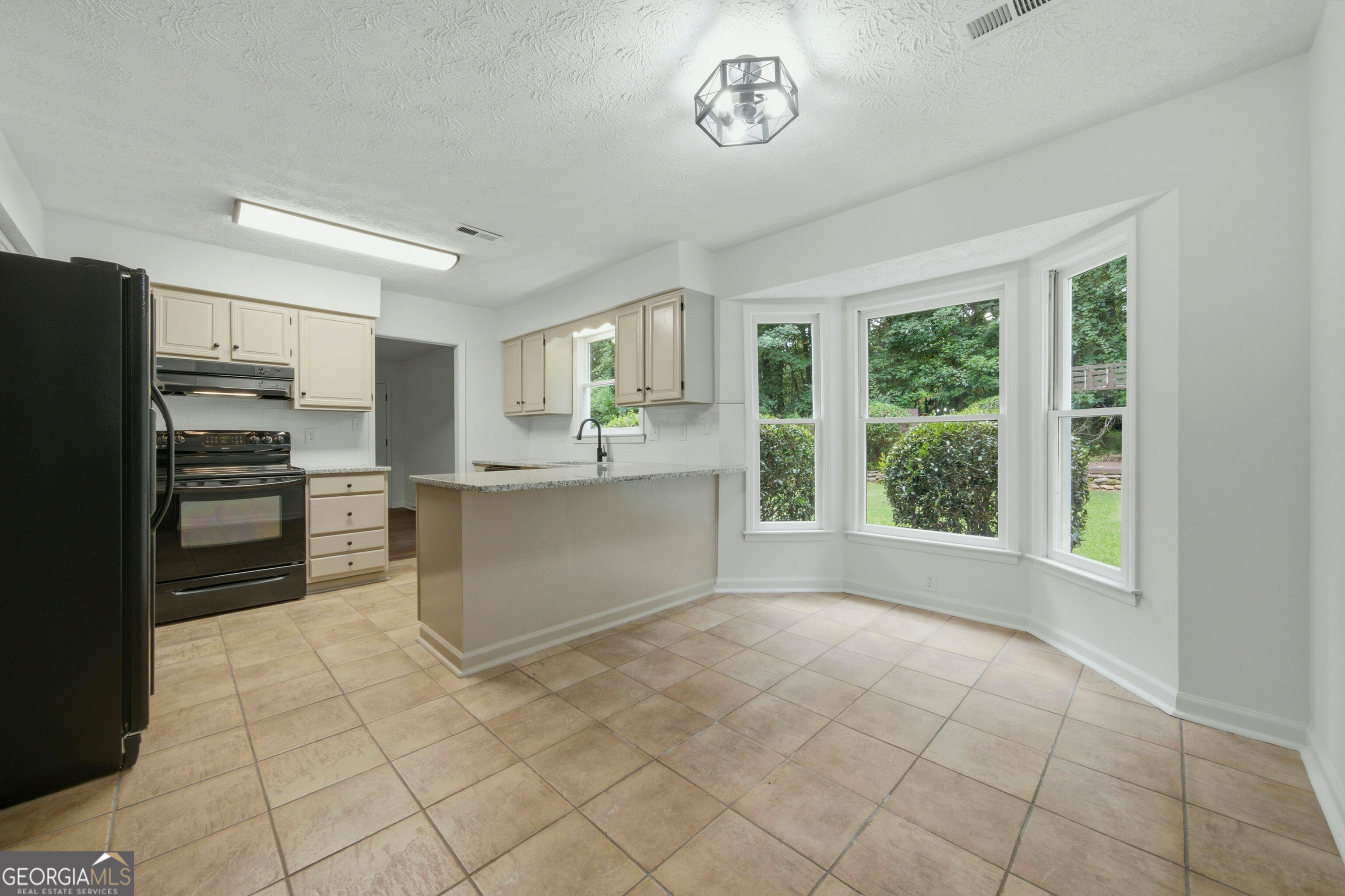 175 Old Mill Point Property Photo 10