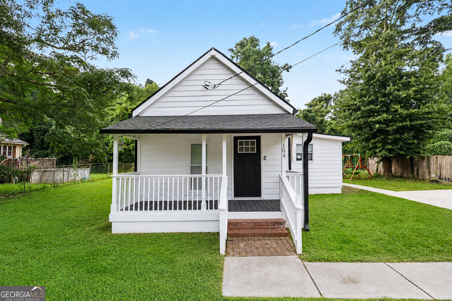 104 Sargent Kennon Street