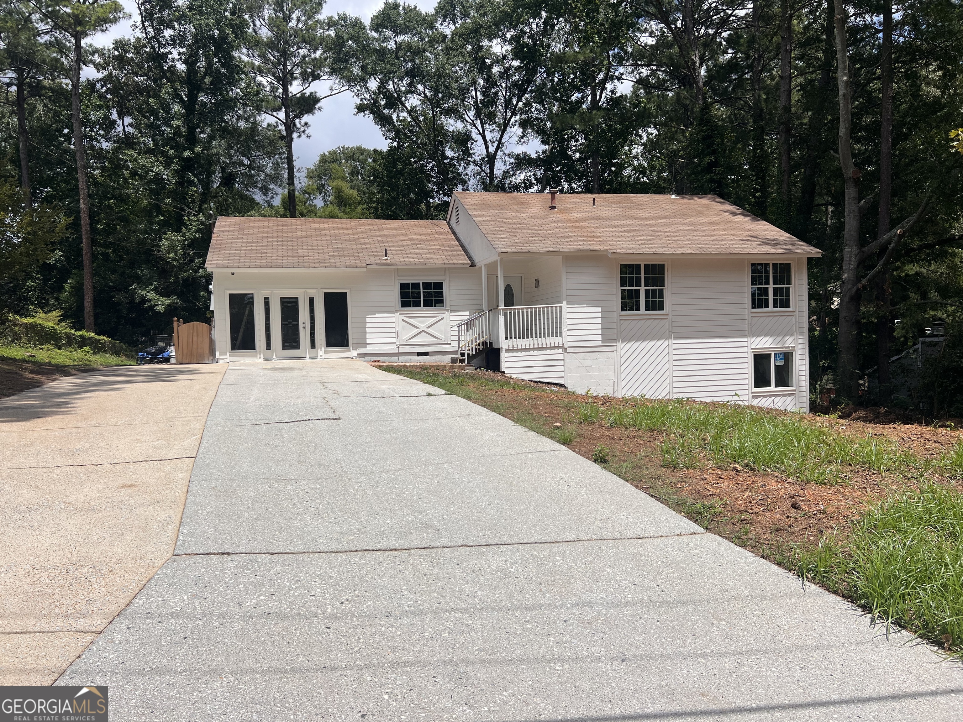 1445 Diplomat Drive Property Photo 1