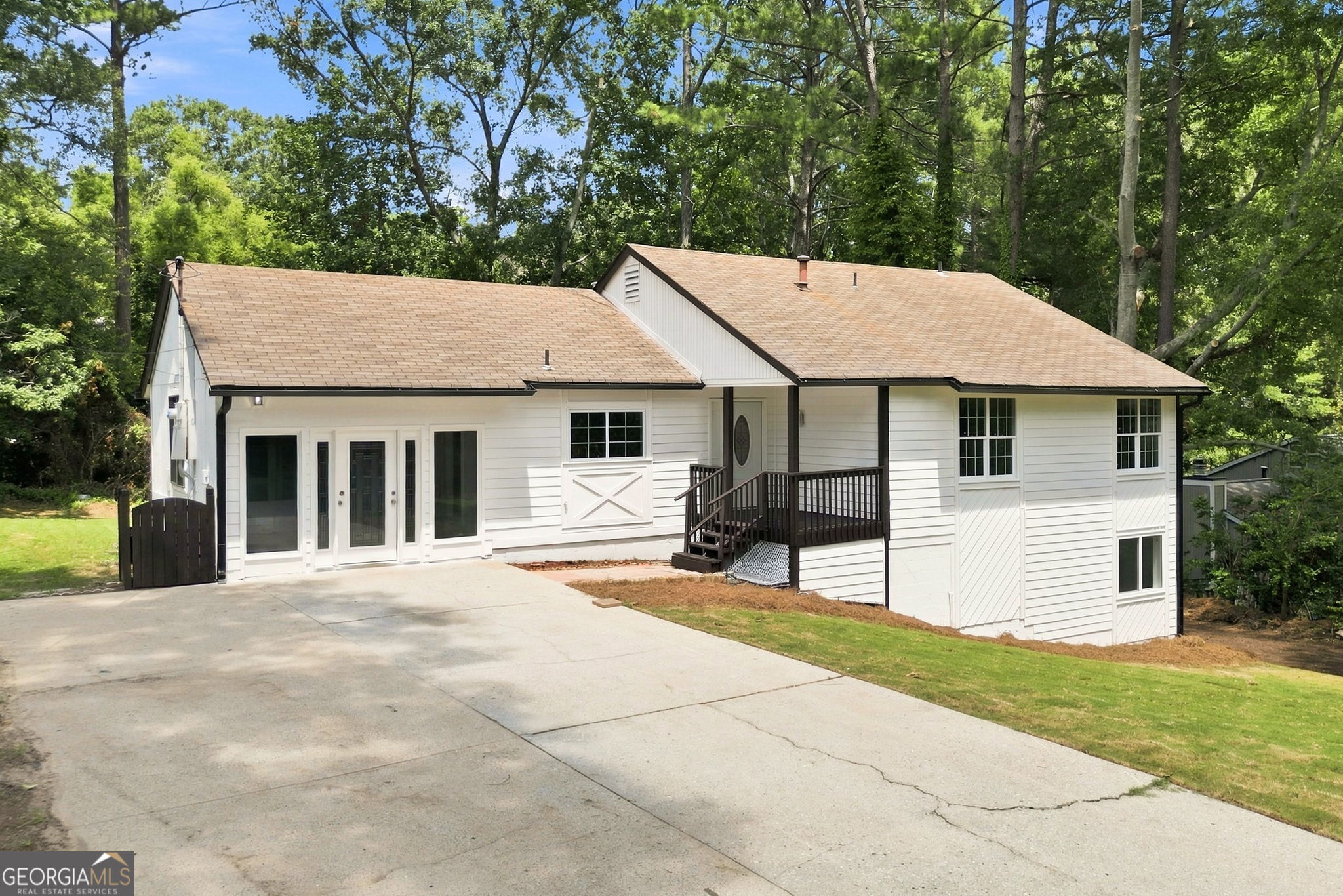 1445 Diplomat Drive Property Photo 2
