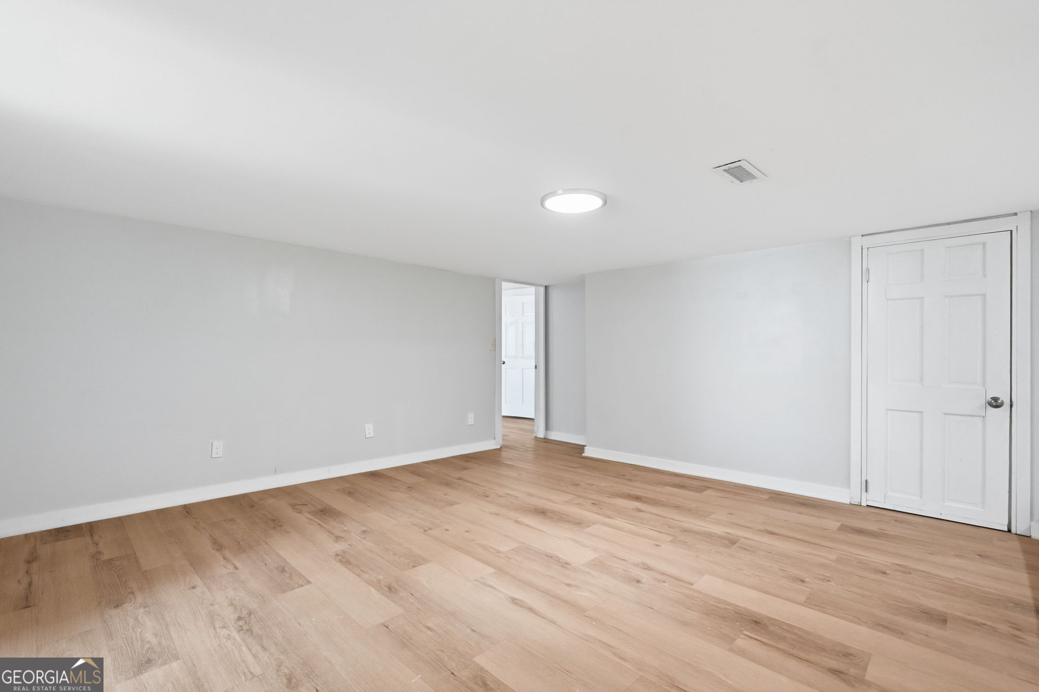 1445 Diplomat Drive Property Photo 39