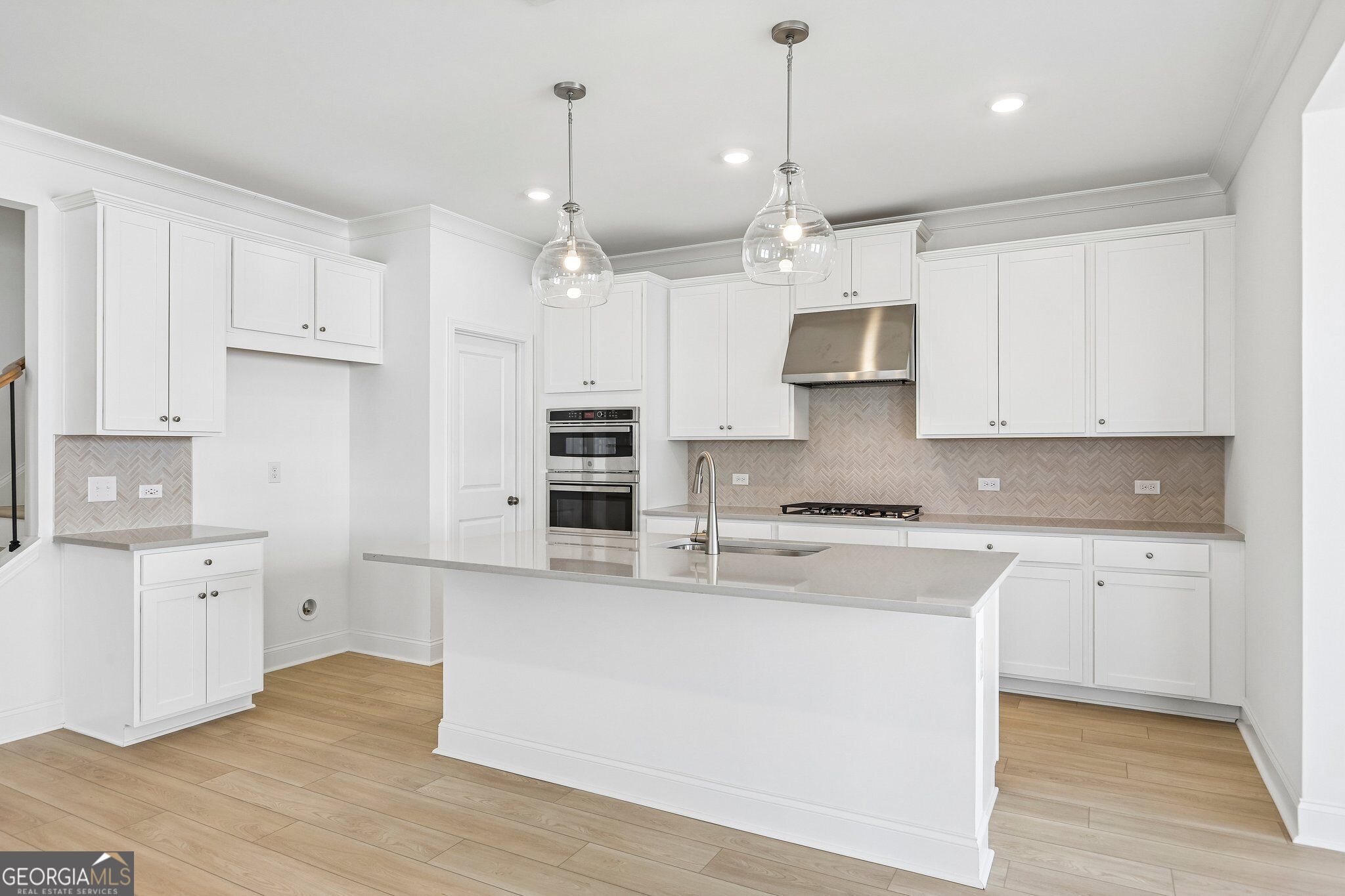 133 Sheryl Way Property Photo 2