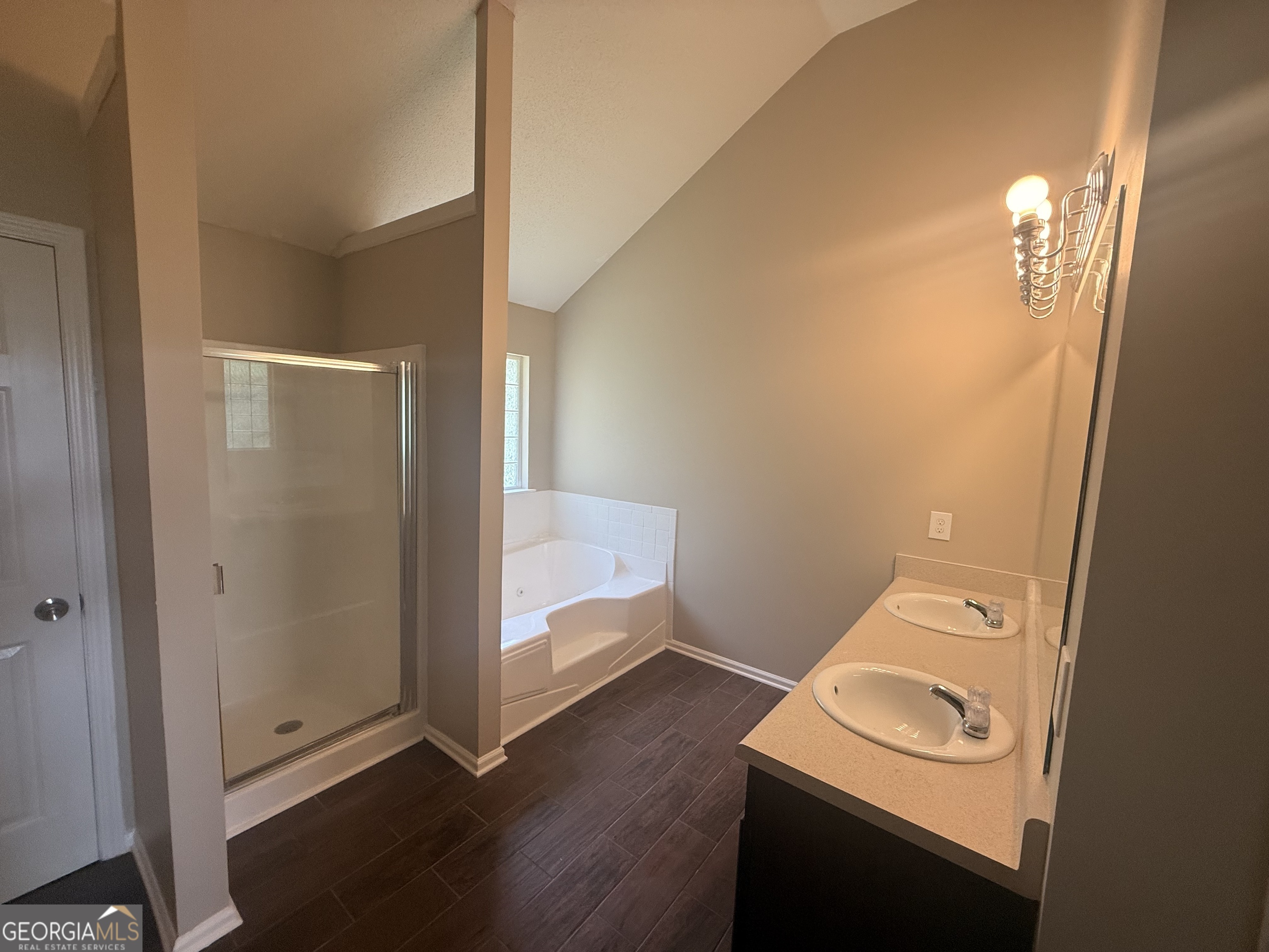 7155 Jumpers Trail Property Photo 17