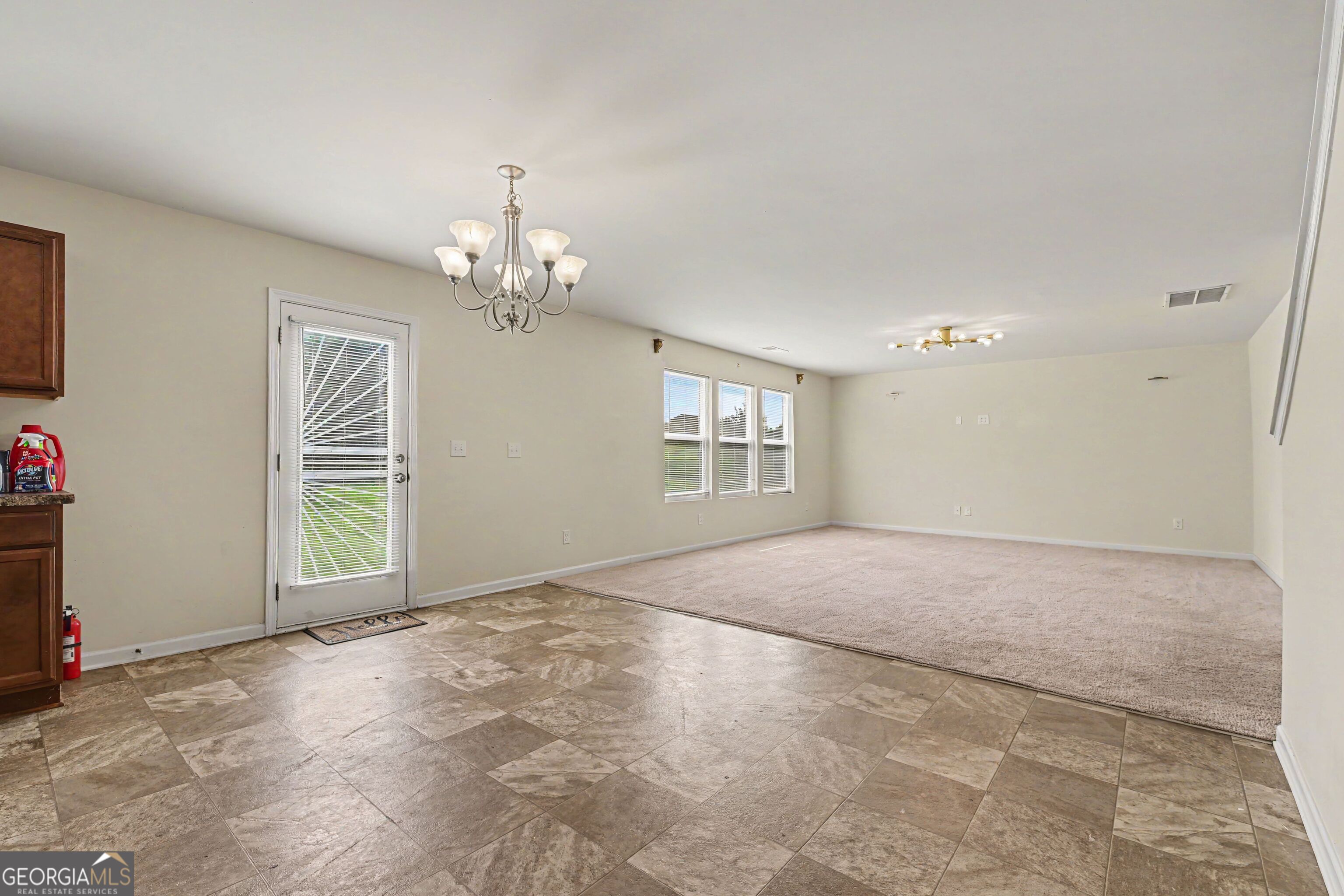 2072 Cedar Walk Drive Property Photo 16