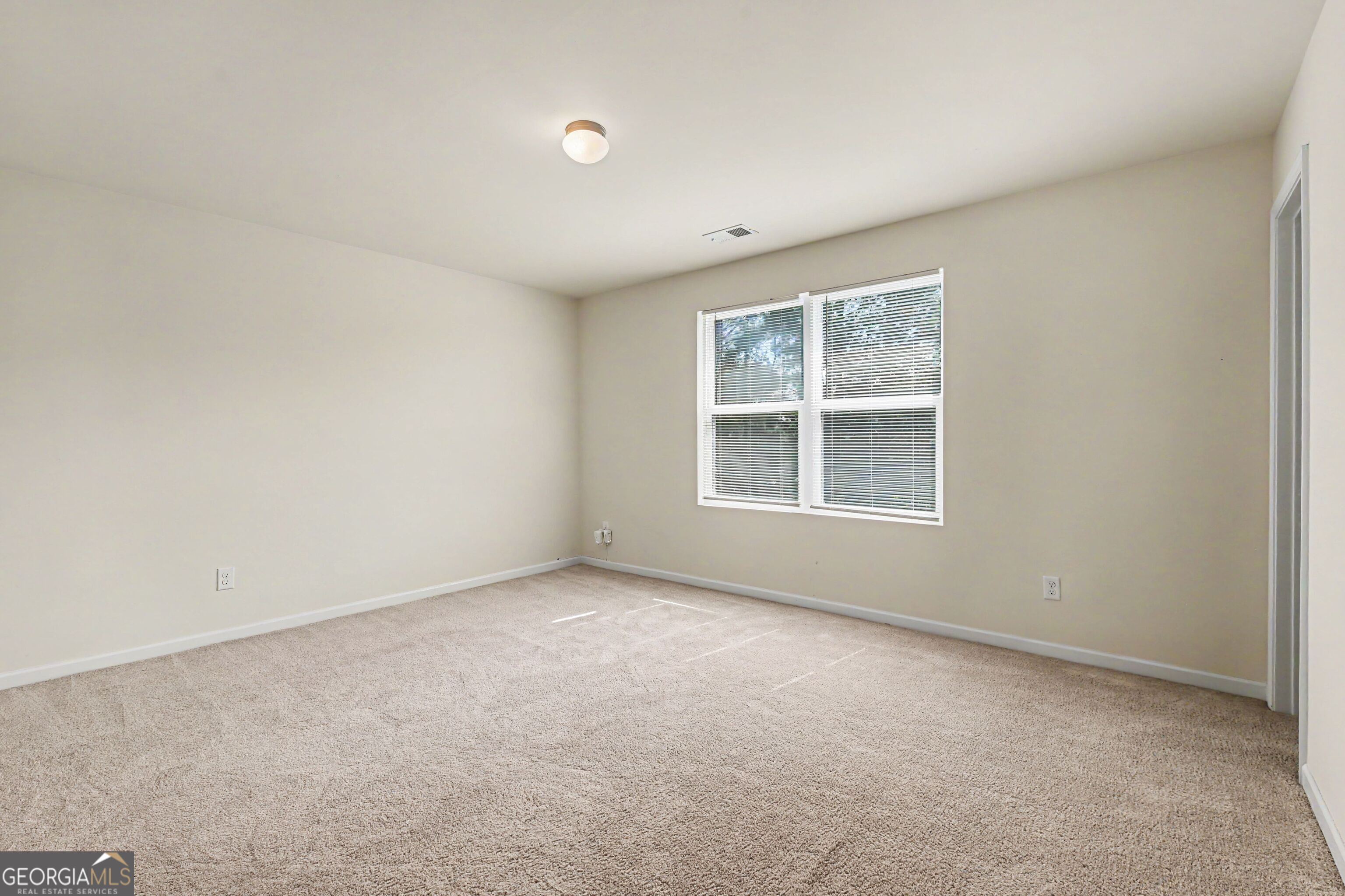 2072 Cedar Walk Drive Property Photo 26