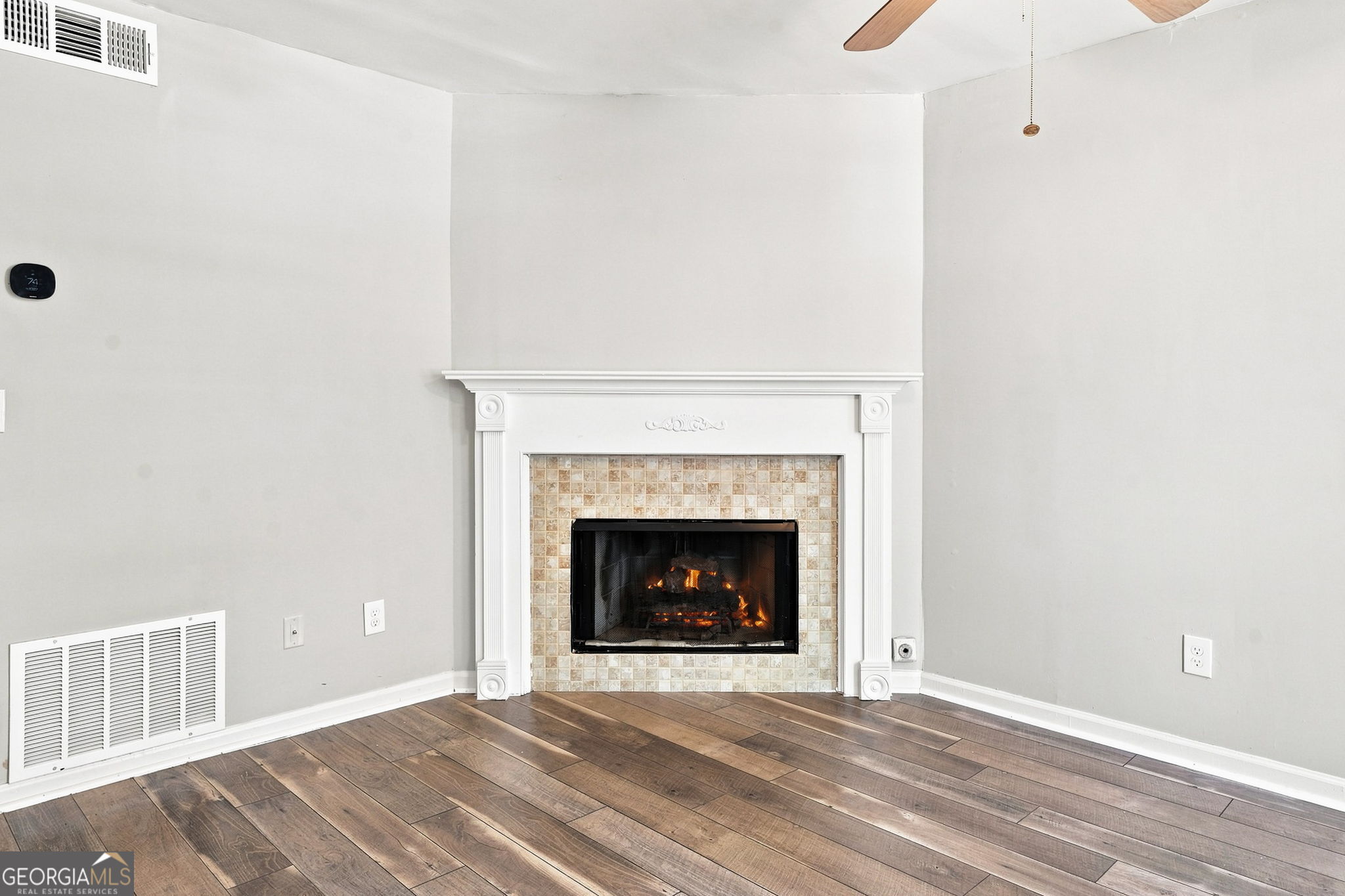 6422 Wedgeview Drive Property Photo 4