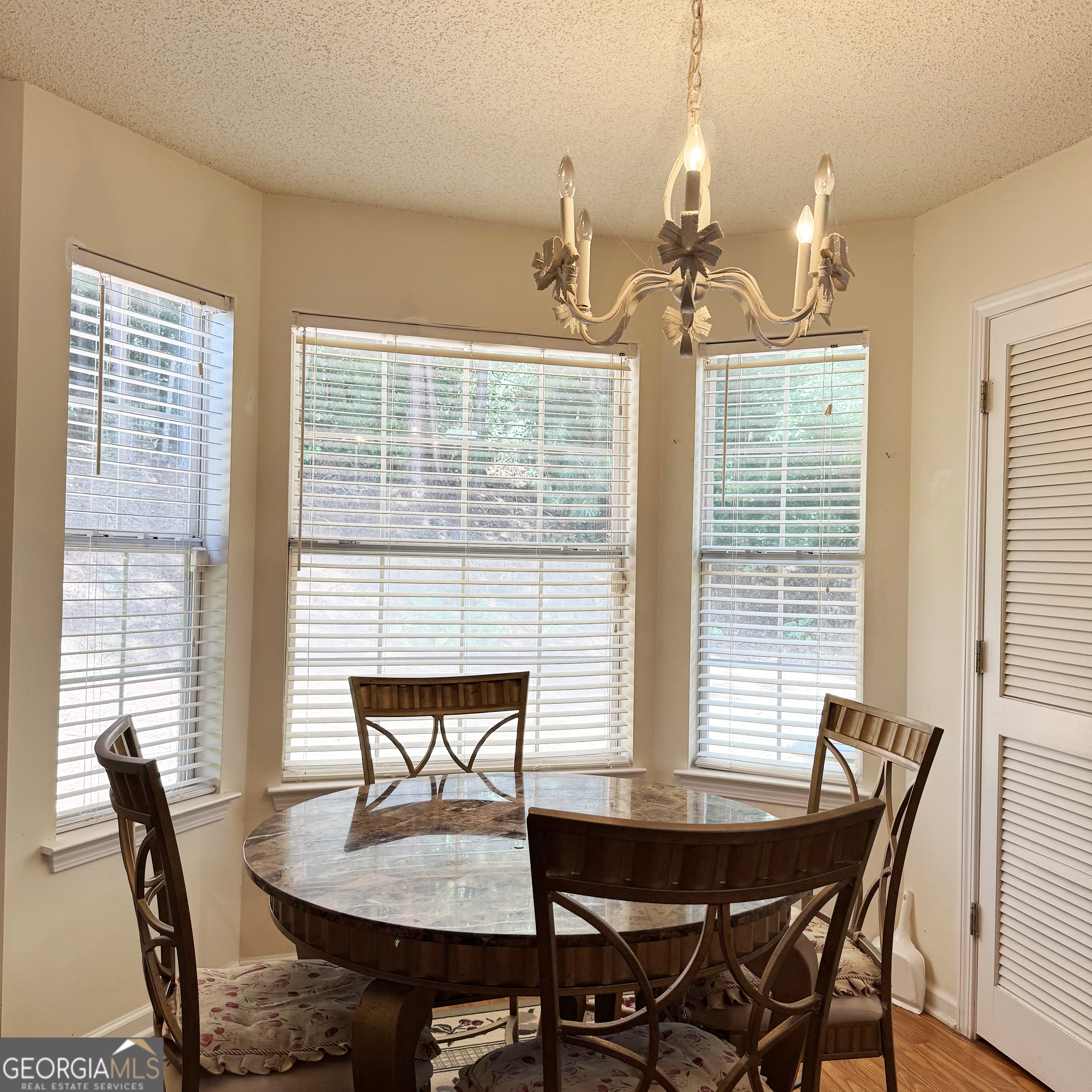 2465 Marsh Rabbit Bend Property Photo 9