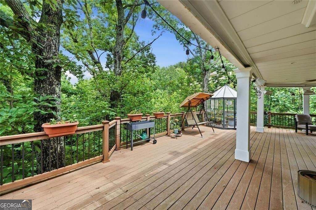 2951 Summitop Court Property Photo 34
