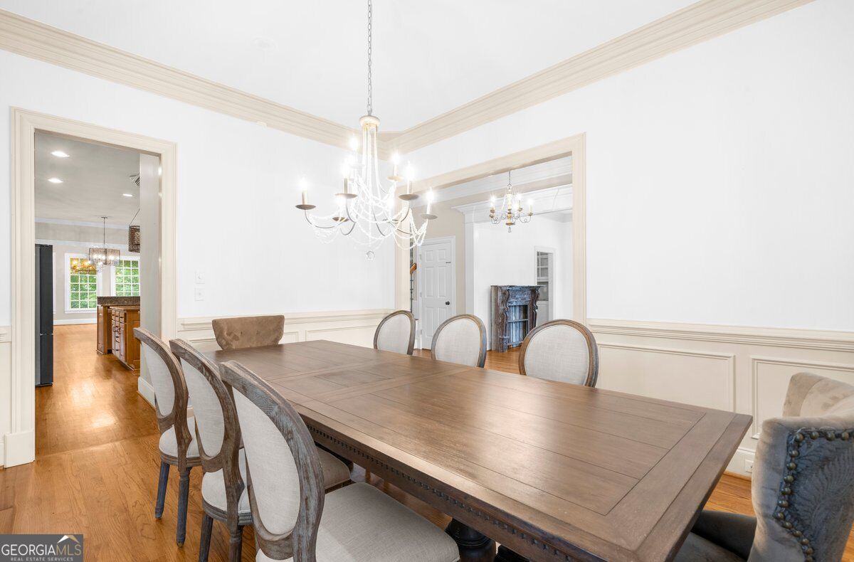 4556 Allen Park Path Property Photo 8