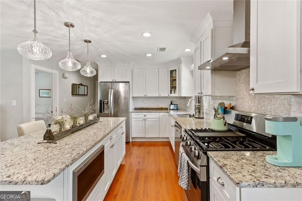 3662 Twin Oaks Drive Se Property Photo 3