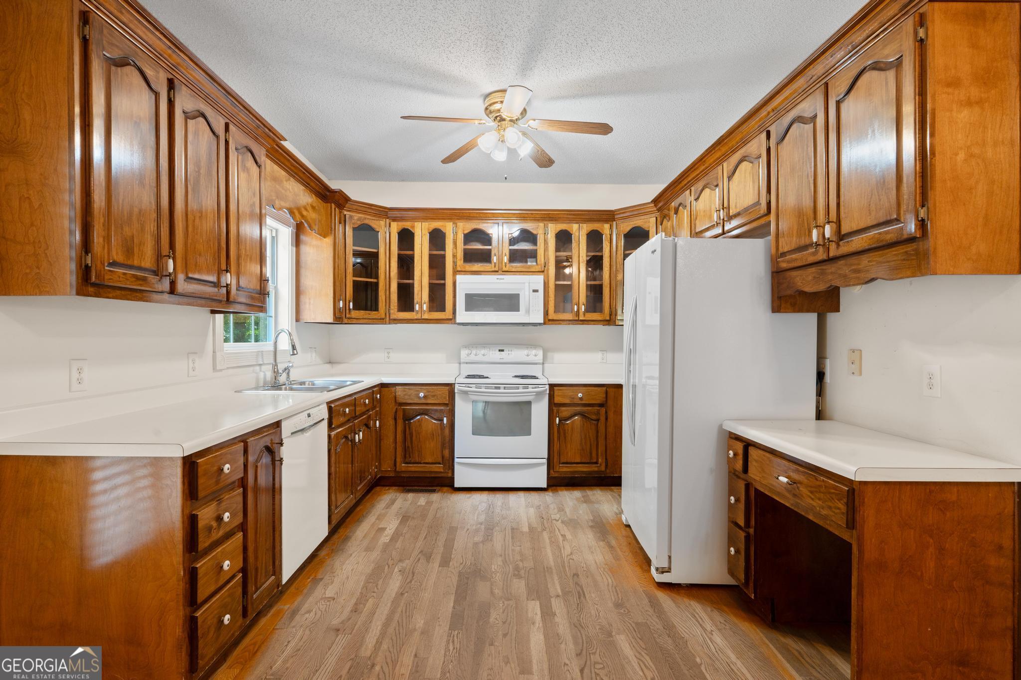 285 Hillview Road Property Photo 10