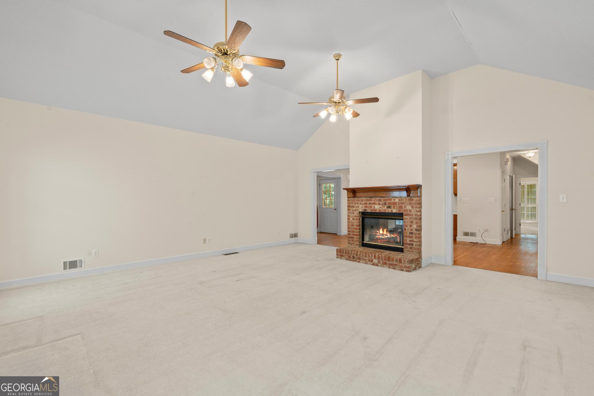 285 Hillview Road Property Photo 16