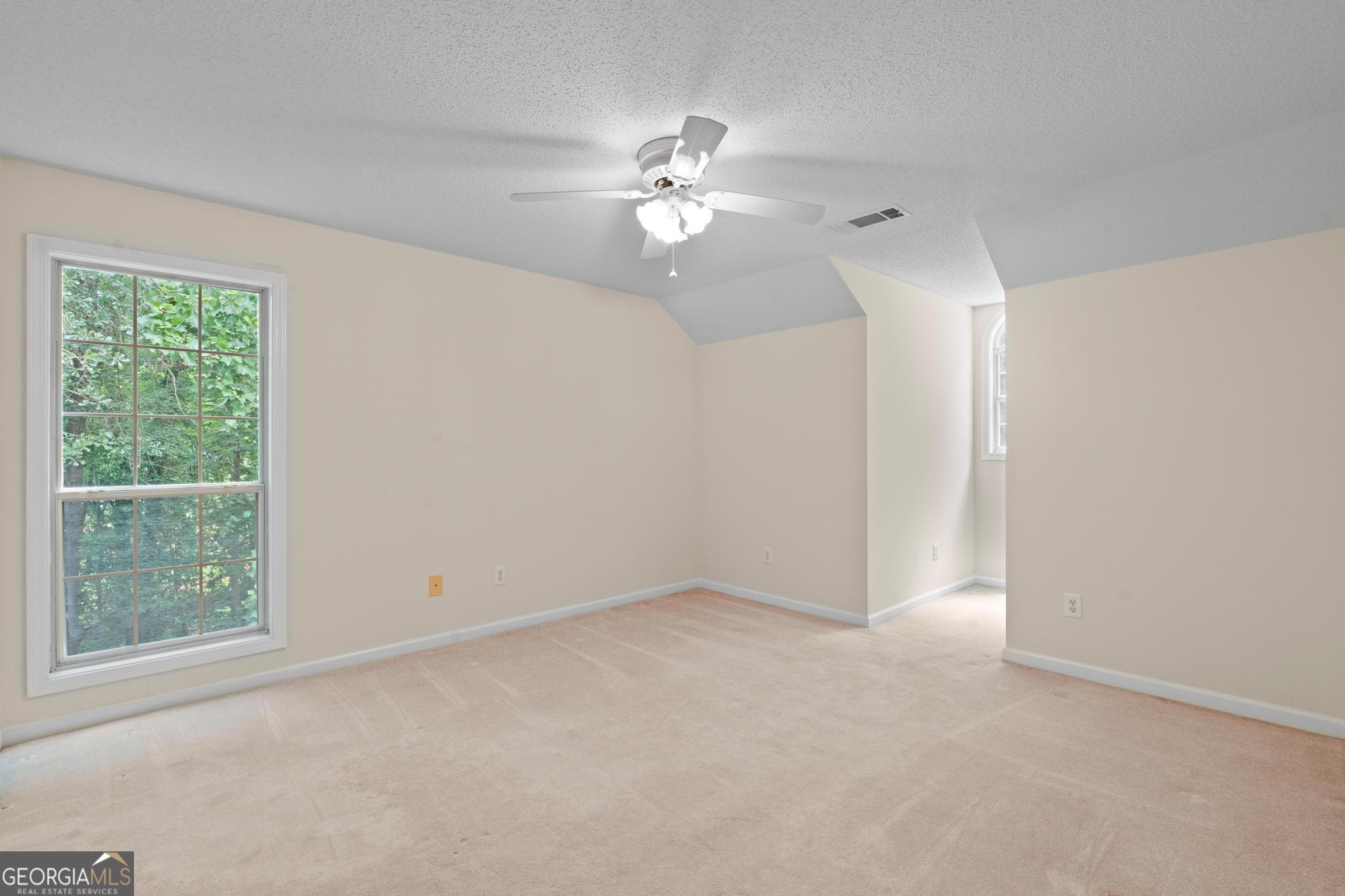 285 Hillview Road Property Photo 36