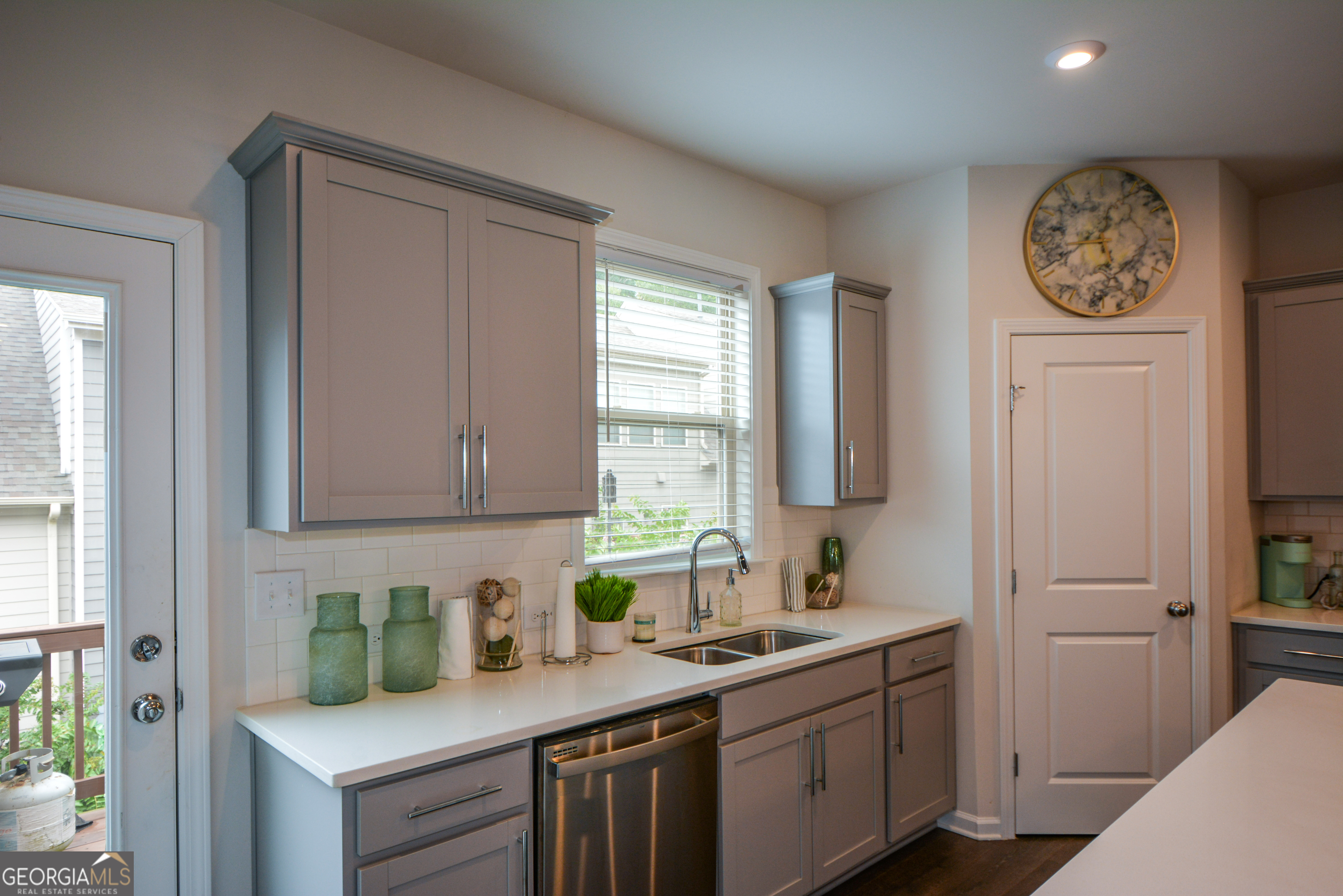 6605 Brooklyn Court Se Property Photo 16