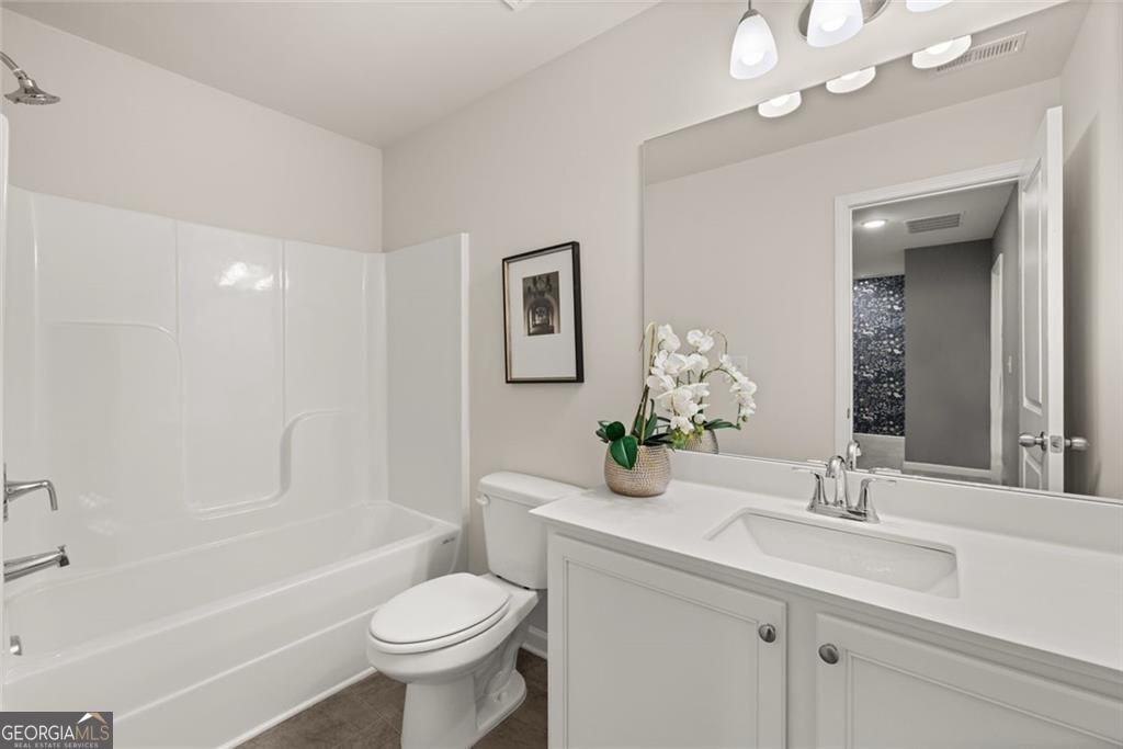 293 Epping Street # 75 Property Photo 5