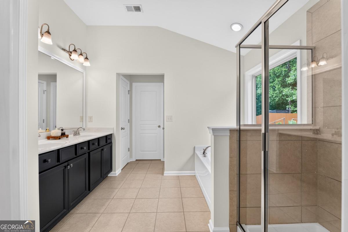 6095 Overleaf Terrace Property Photo 22