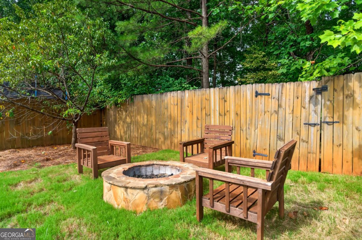 6095 Overleaf Terrace Property Photo 35