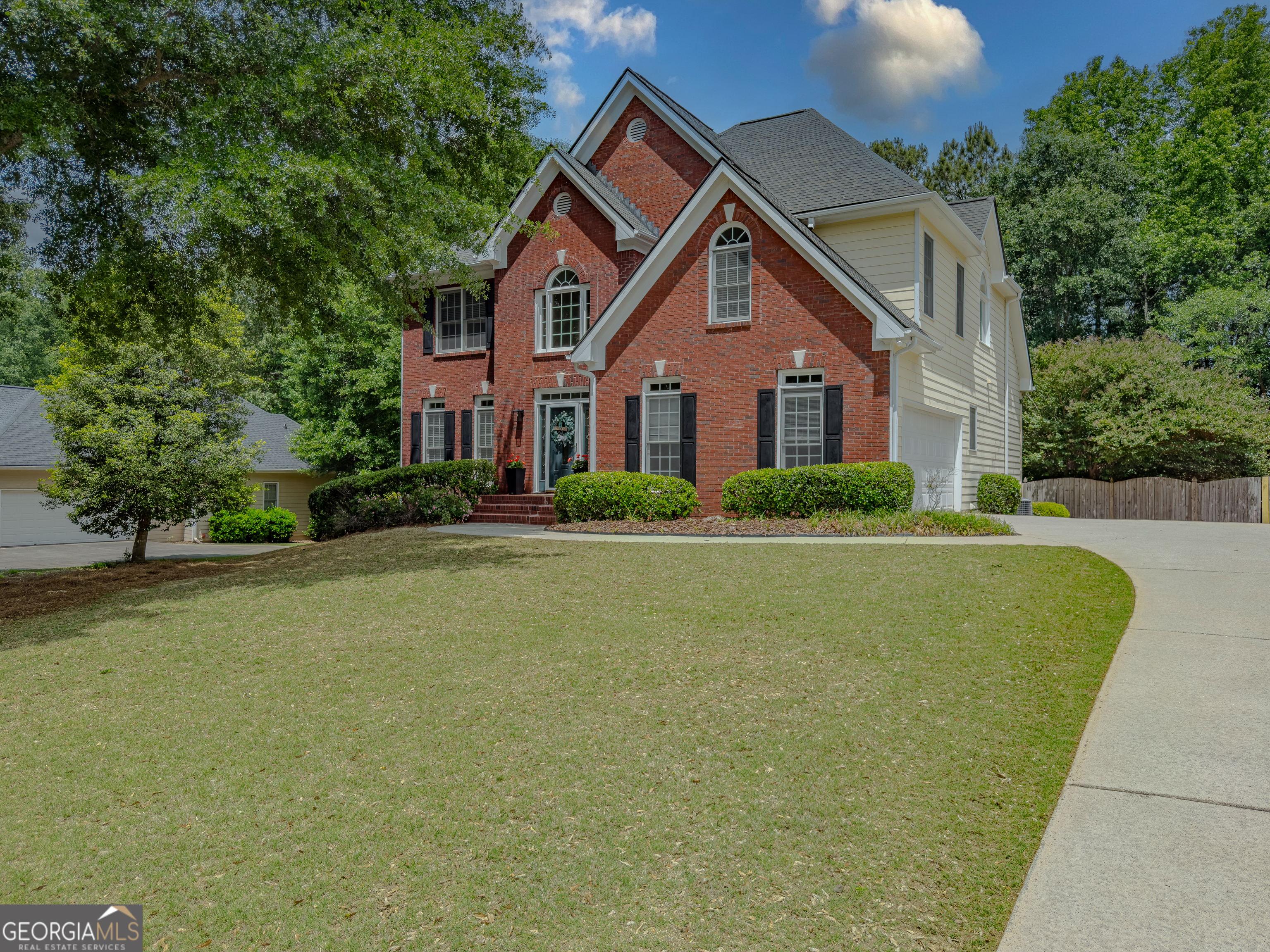 1116 Maple Creek Ridge Property Photo 1