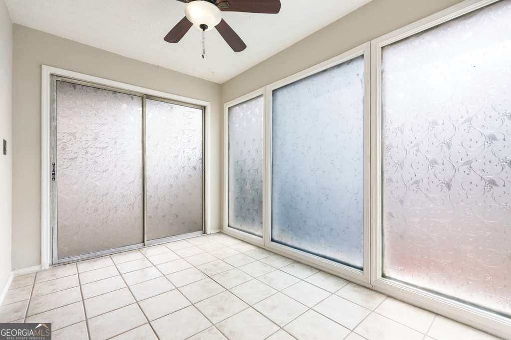 702 Augusta Drive Se Property Photo 12