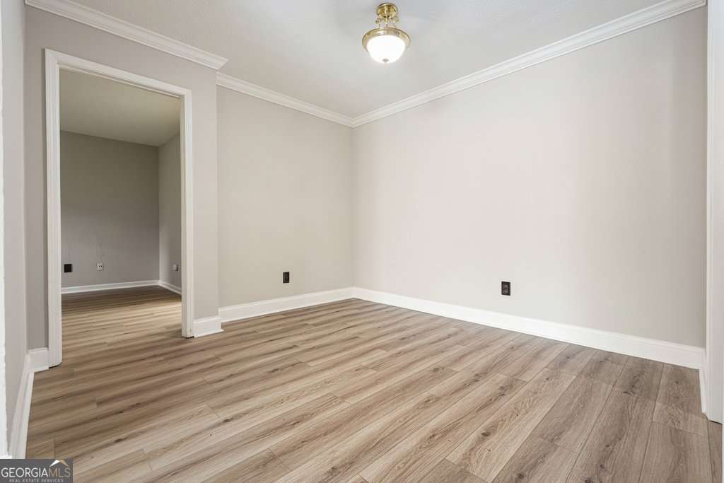 702 Augusta Drive Se Property Photo 15