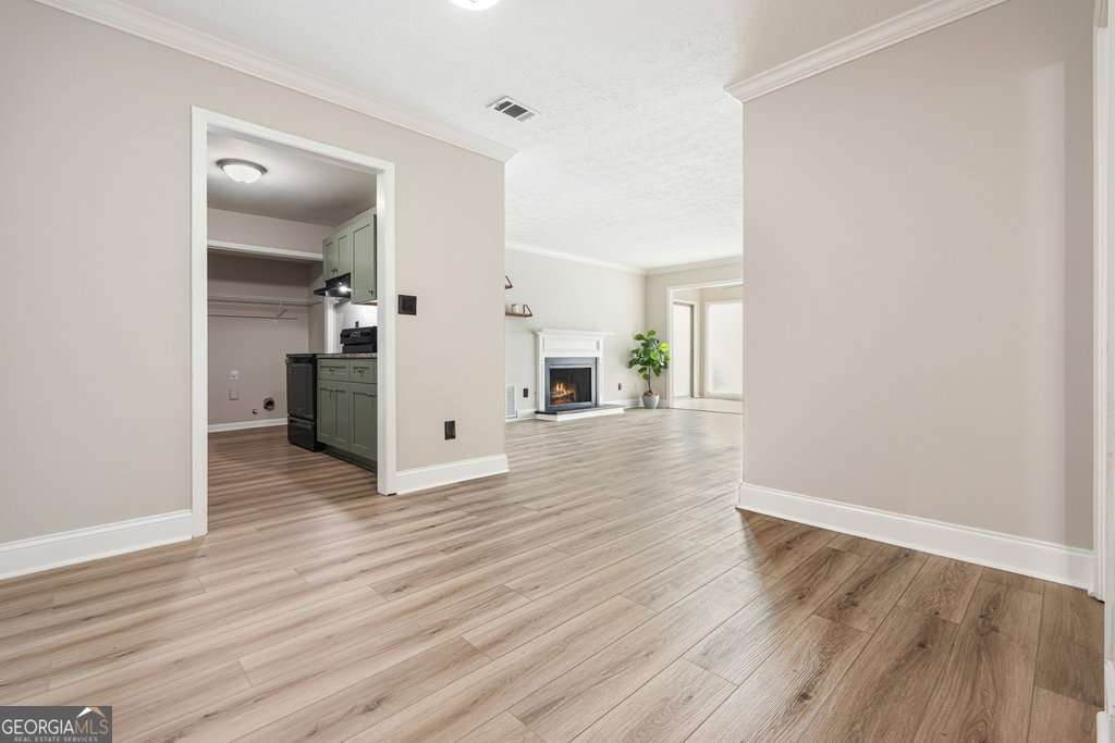702 Augusta Drive Se Property Photo 16